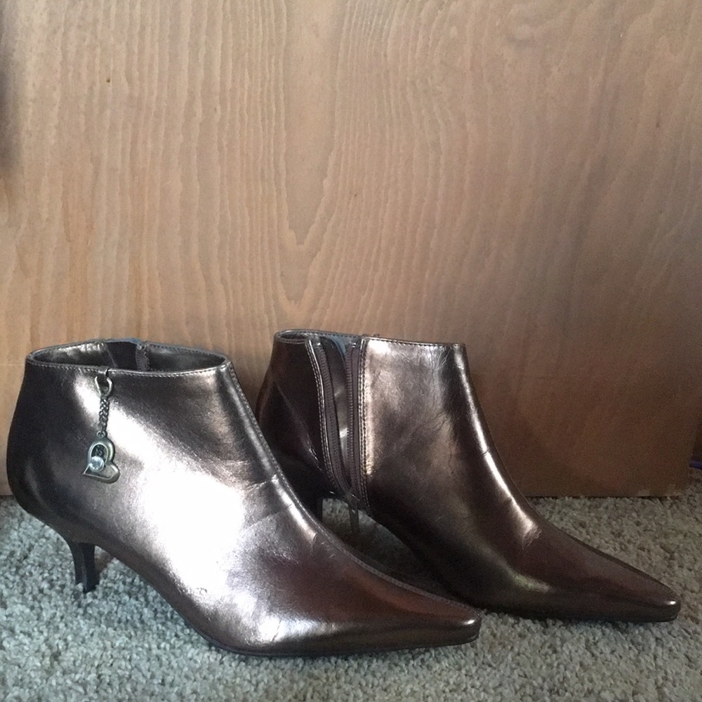 JL Studio metallic copper pointed-toe kitten-heel ankle boot.